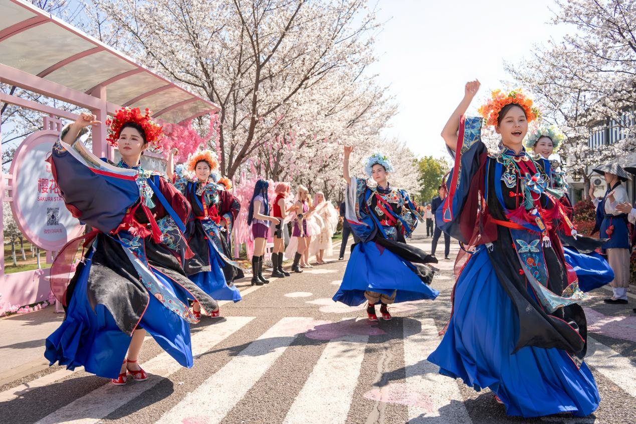 “知音湖北 超级文旅日”相约春天赏樱花暨花博汇一路繁花季活动3月14日盛大启幕!