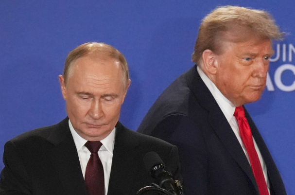 特朗普：普京“可能”正在帮助伊朗