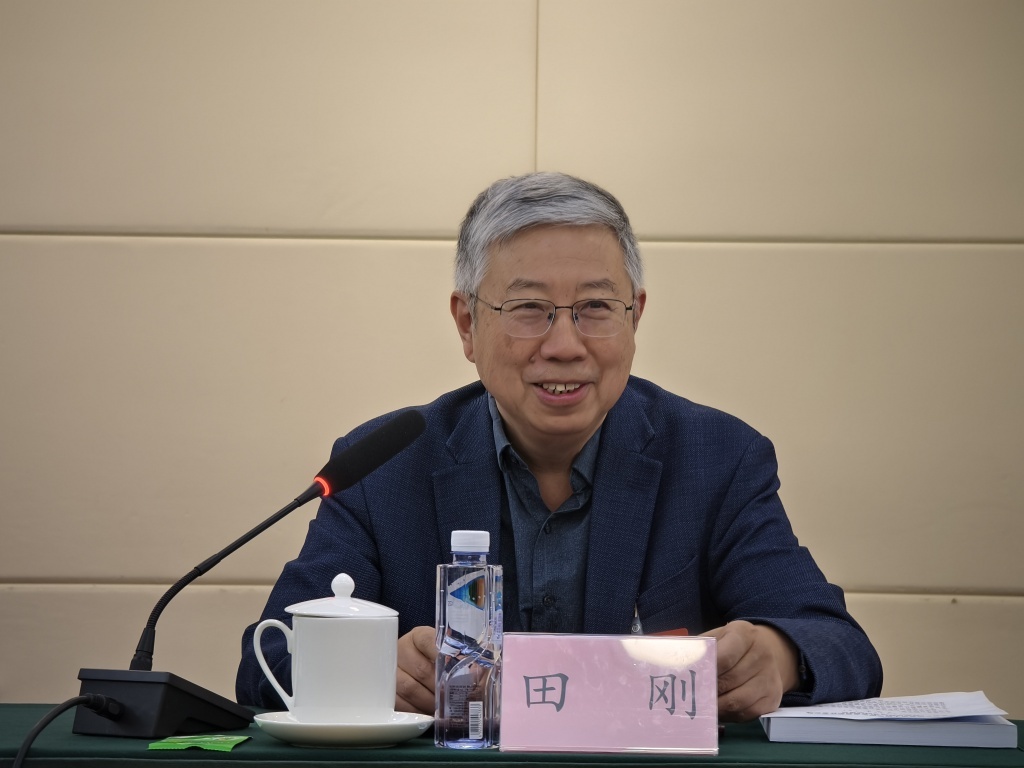 全国政协委员，民盟中央副主席、大湾区大学创校校长、北大讲席教授田刚院士。受访者 供图