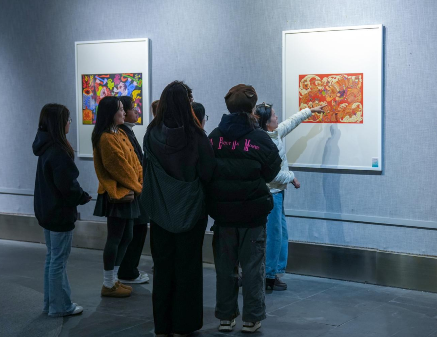 “古运鎏彩 画漪通衢”中国现代民间绘画展在江西省文化馆展出