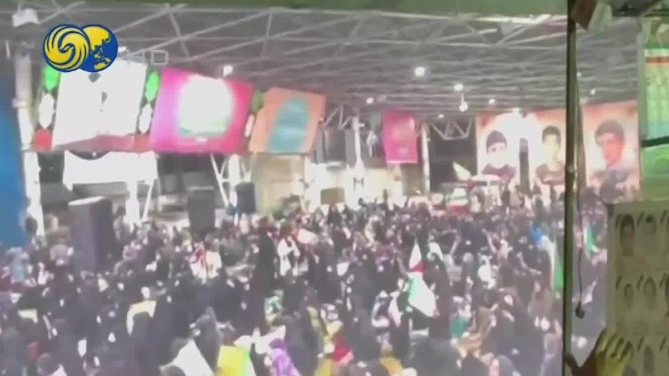 德黑兰民众庆祝穆杰塔巴当选新最高领袖