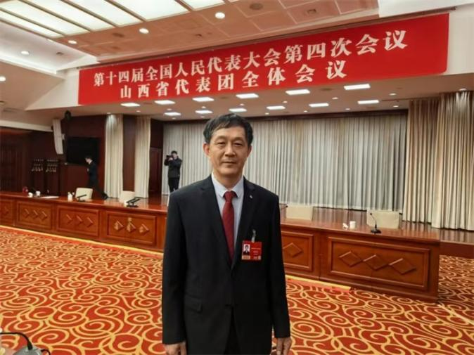两会论“酒”：代表委员们为酒业发展带来了哪些“锦囊妙计”？