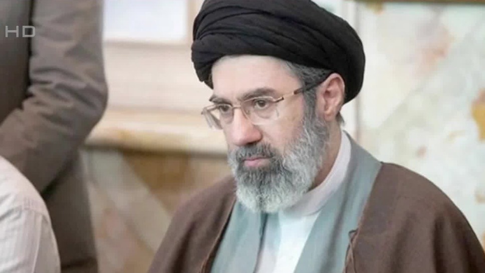 穆杰塔巴·哈梅内伊：权力核心“守门人”