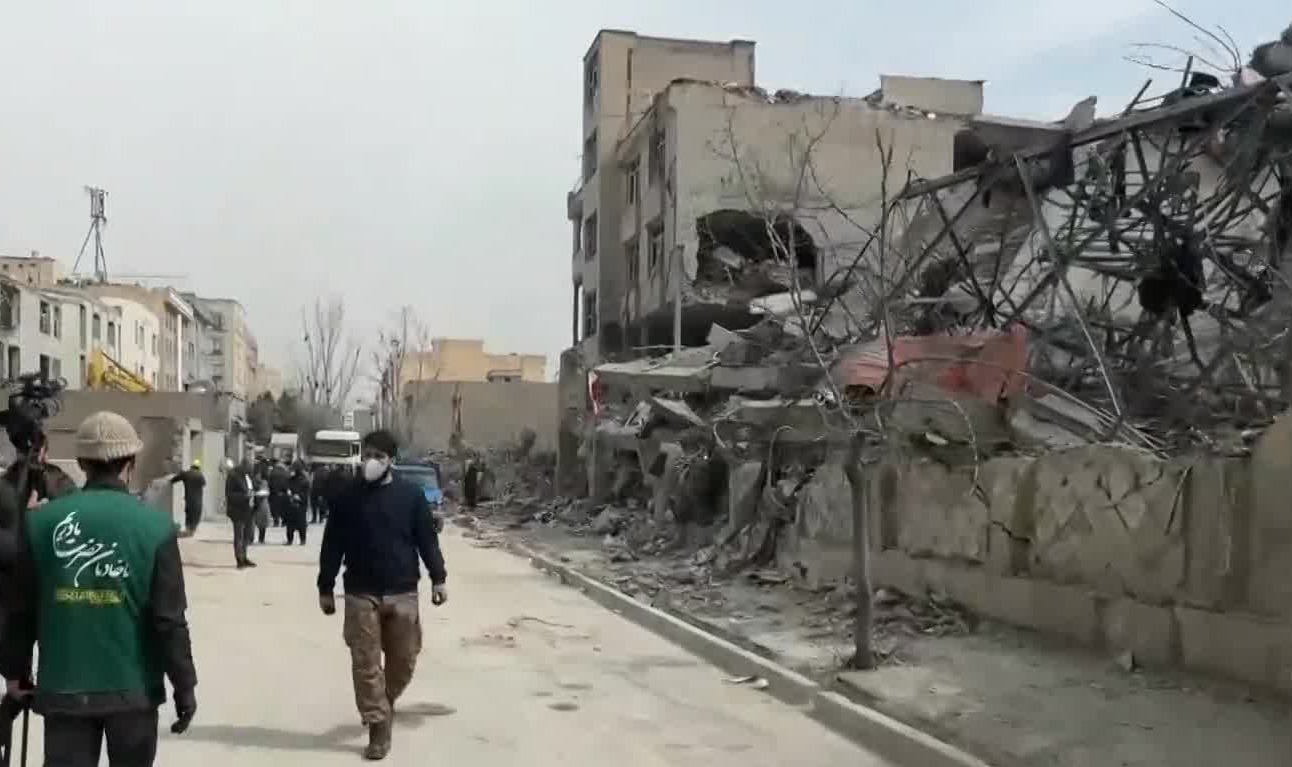 凤凰记者走访德黑兰遇袭居民区