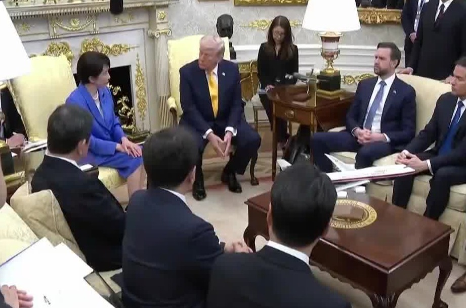 高市早苗访美，特朗普向盟友施压