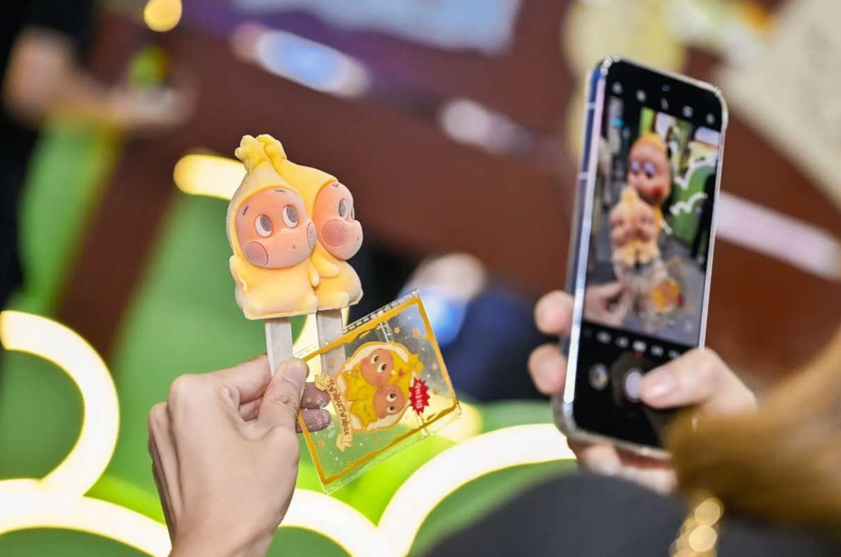 彭博:拉布布狂热散去,泡泡玛特能否突破单一IP依赖?