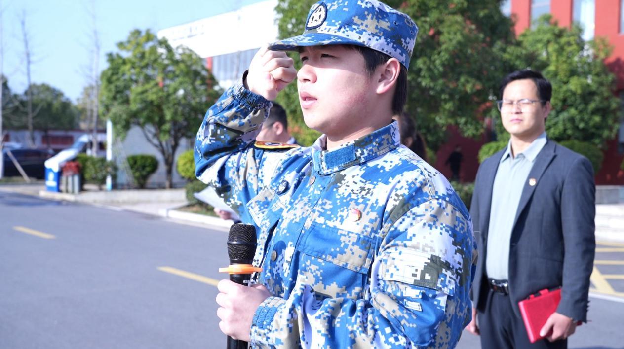 南昌向远轨道技术学校“我的八一行”红色研学活动圆满举行