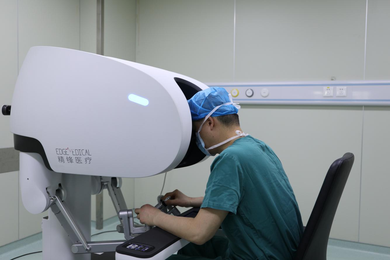 南京端 杨杰主任操作中