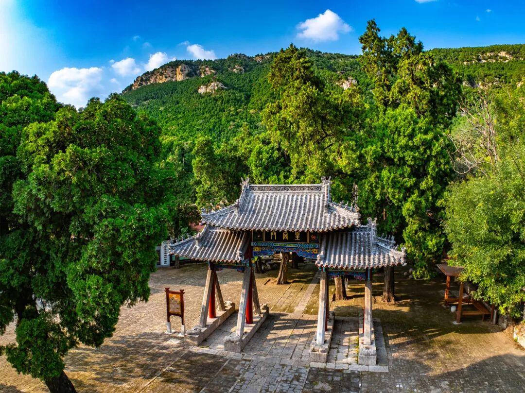 摄影:陈彦 往年9月于五峰山