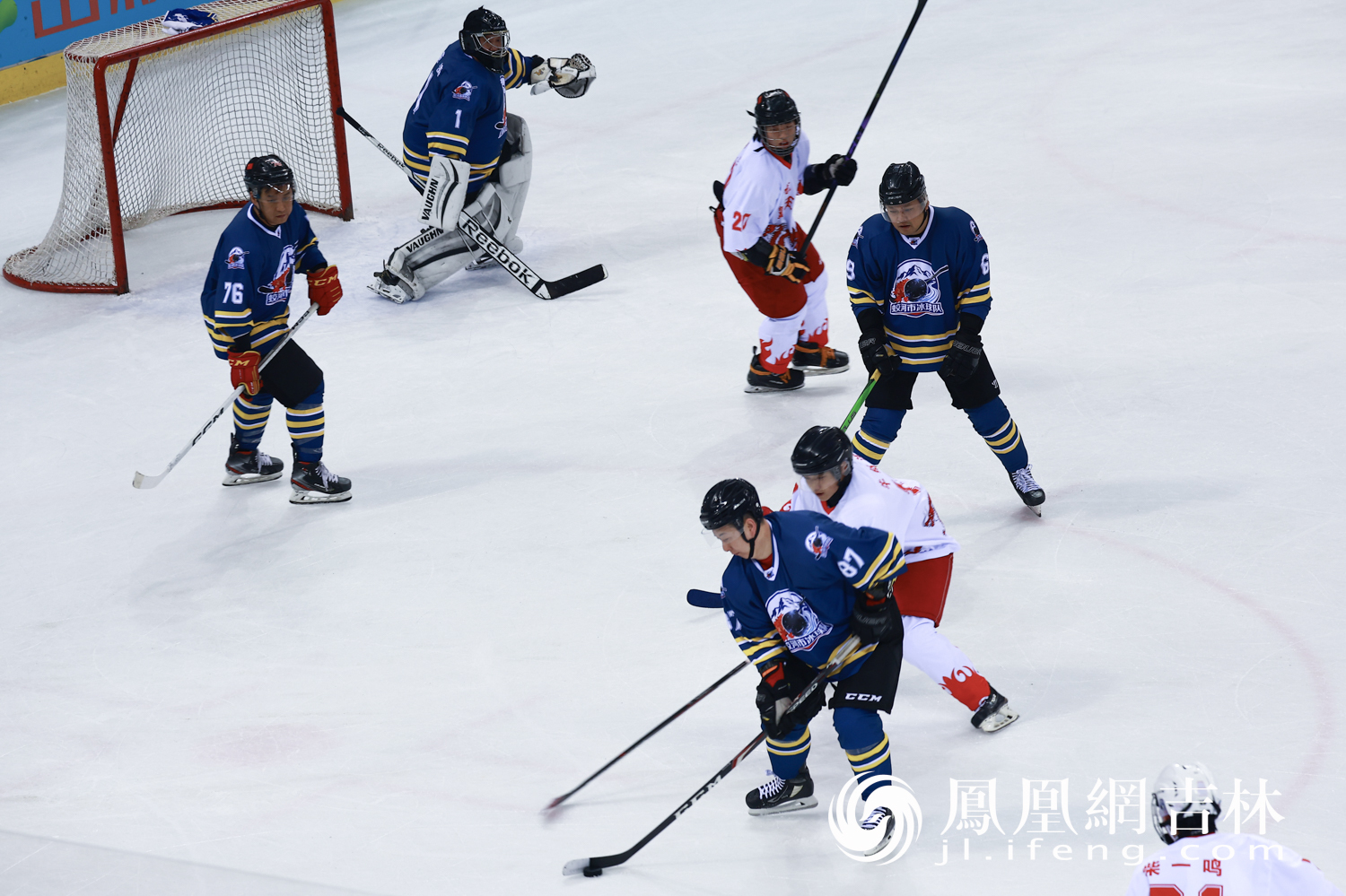 图集丨倒计时300天，江城冰雪为世界蓄力——吉林市“雾凇杯”冰球赛场奏响大冬会序章