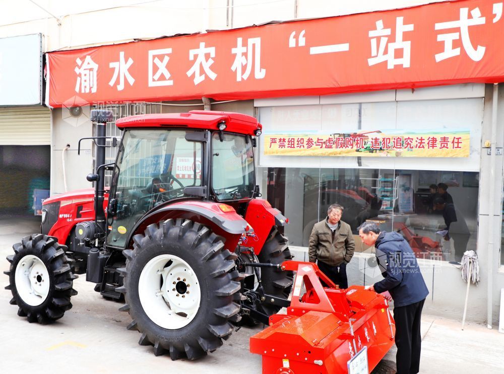 江西新余：农机热销助春耕（图）