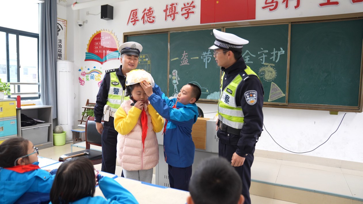 小手拉大手，文明一起走！抚州多校开展文明实践主题活动