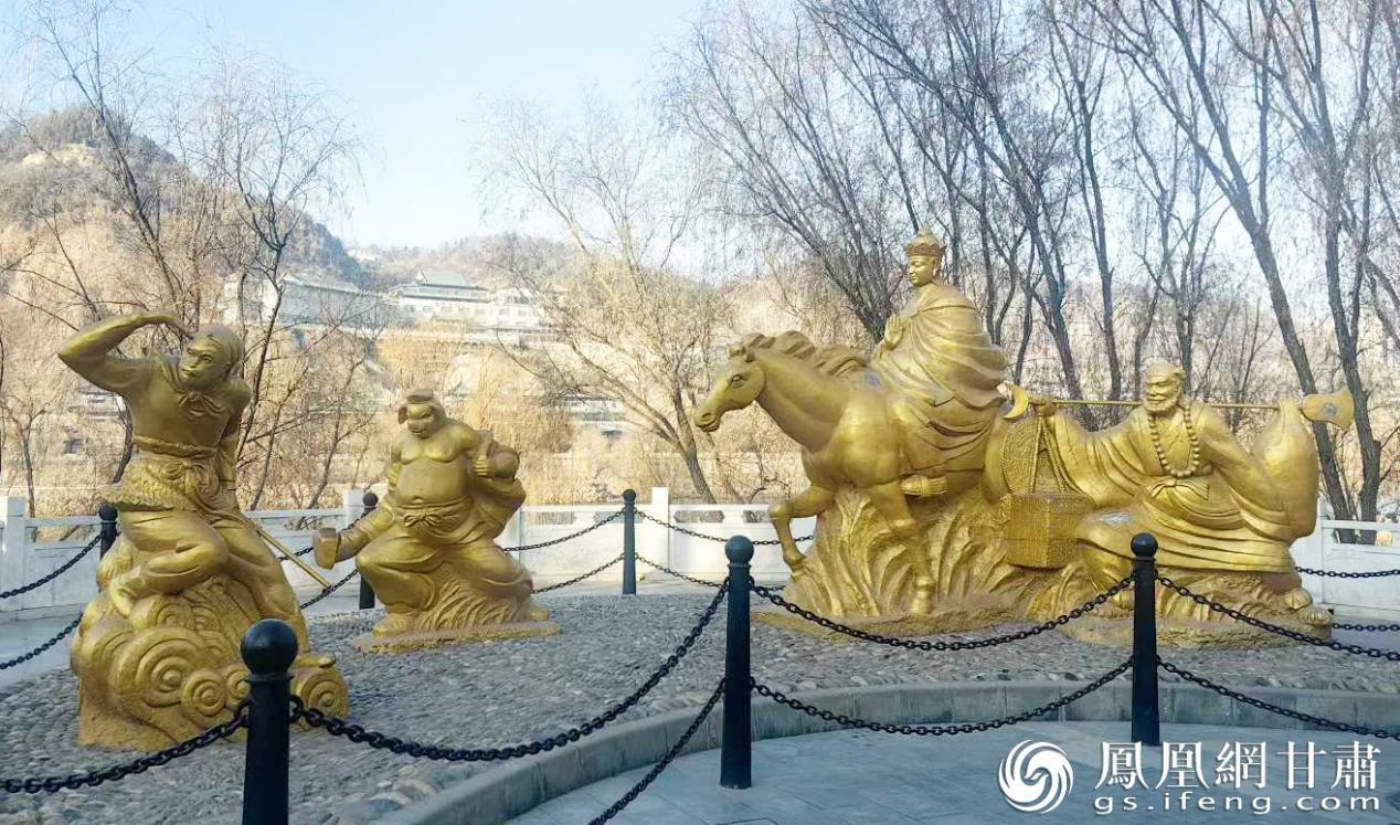 兰州黄河风情线白马浪西游记主题雕塑