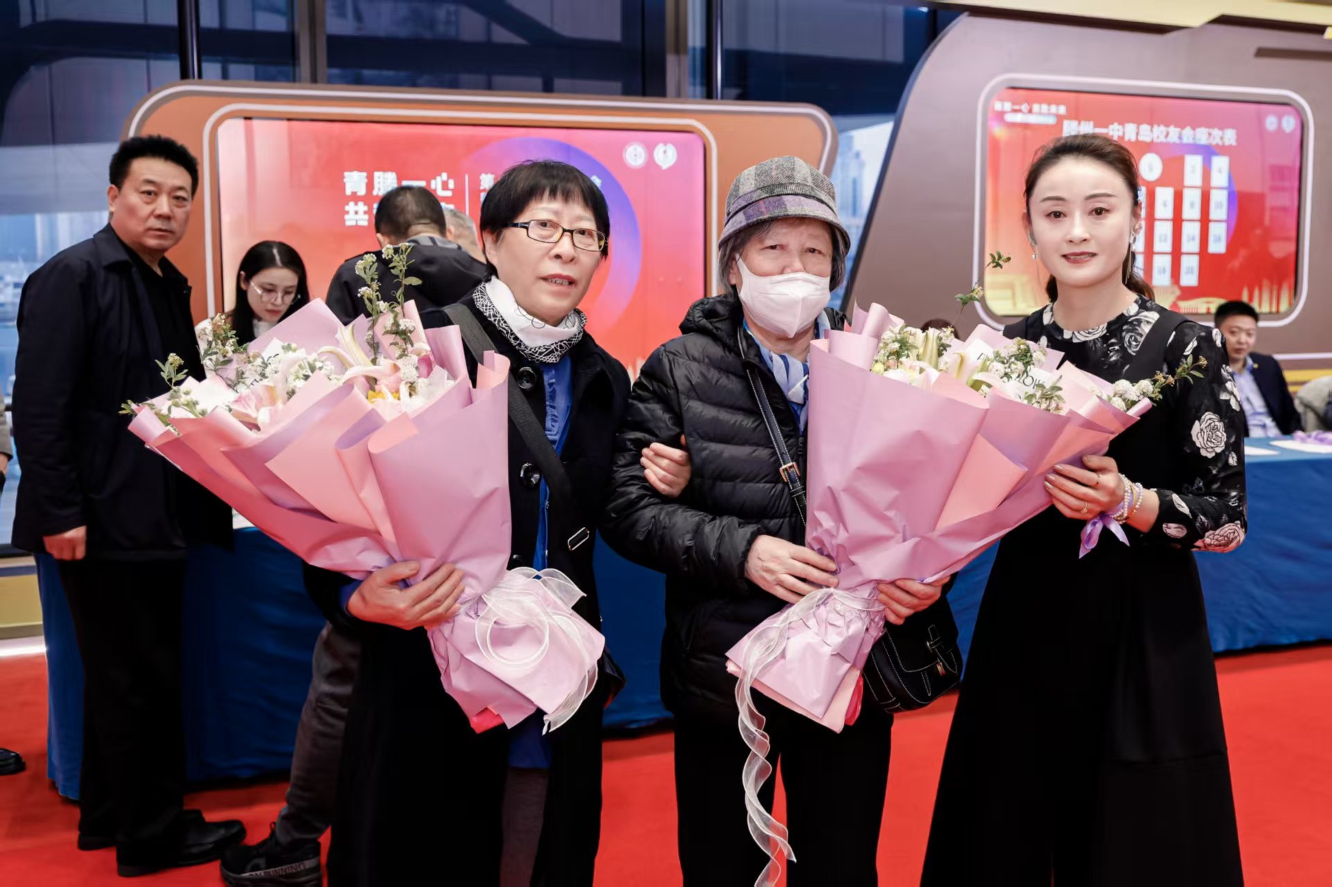 四百校友聚浮山湾，共叙滕州一中情——滕州一中青岛校友会第七届换届大会暨校友大会圆满举行