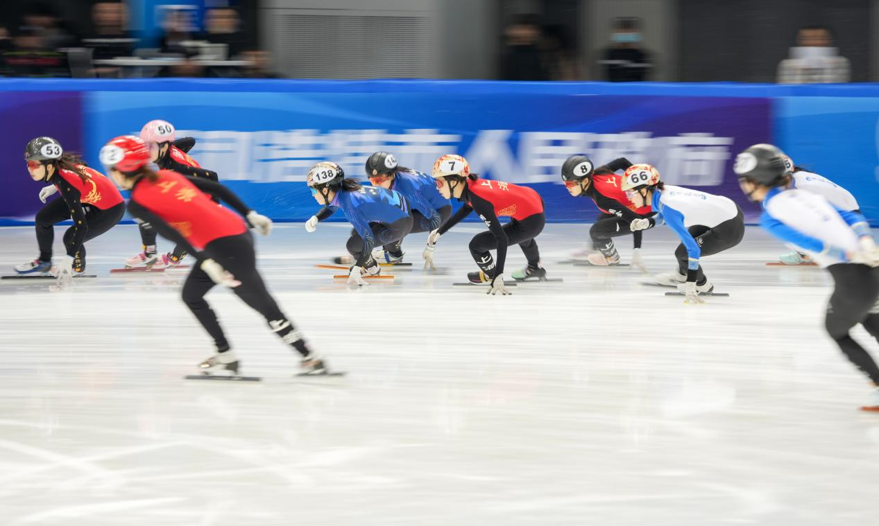 短道速滑全国冠军赛女子3000米接力：内蒙古队摘铜