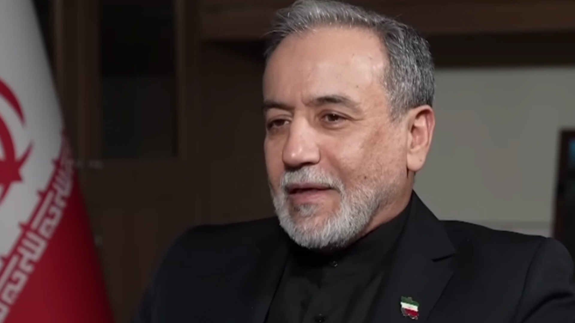 伊朗外长：拉里贾尼遇害不会动摇伊朗政治架构，就算我殉难，也会有人接替这个职位，“不知道美国以色列怎么还不明白”