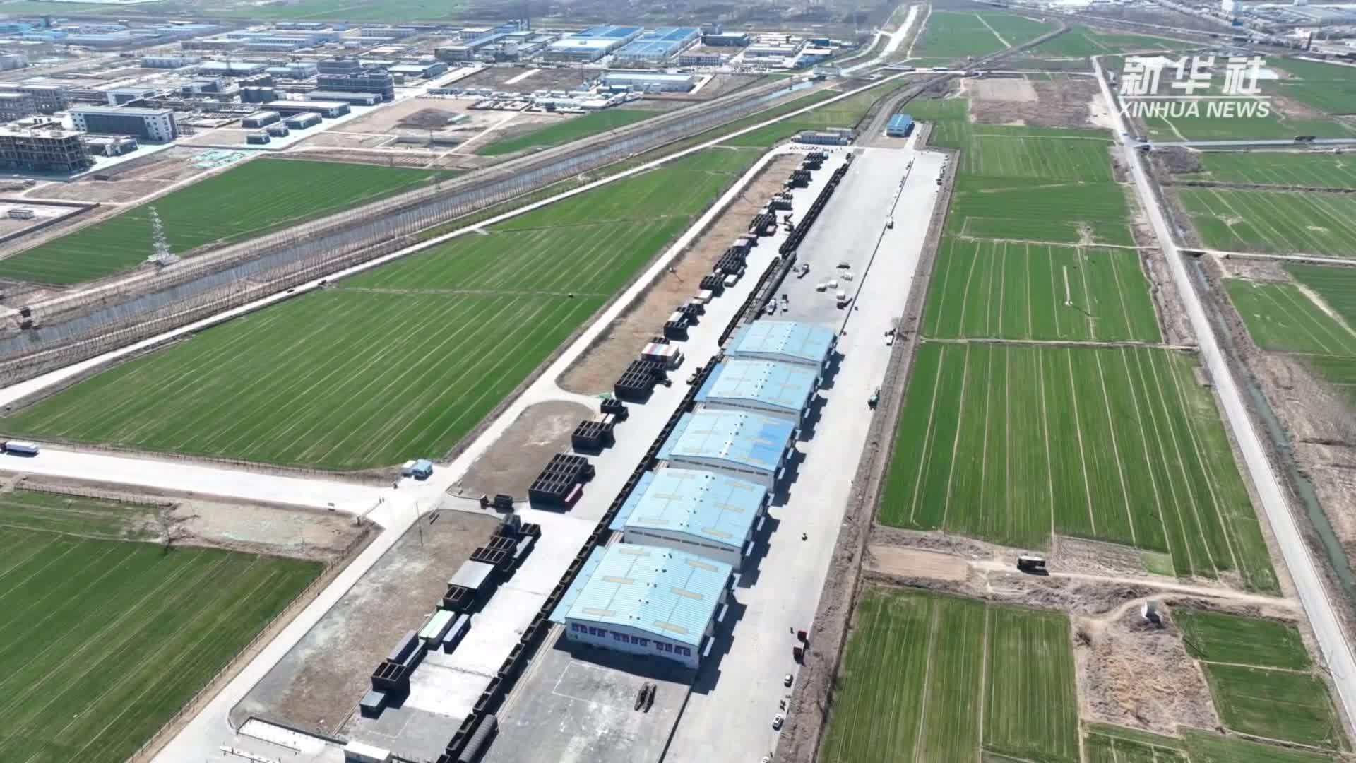 山东：春耕物资运输忙 铁路保供跑出“加速度”