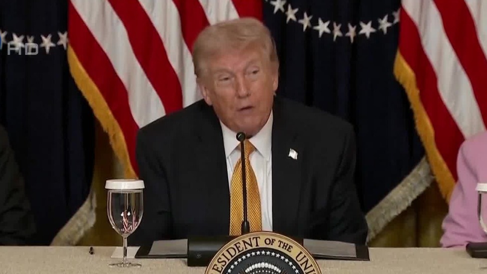 遭北约背刺，特朗普怒了：愚蠢！美国一定会“记仇”