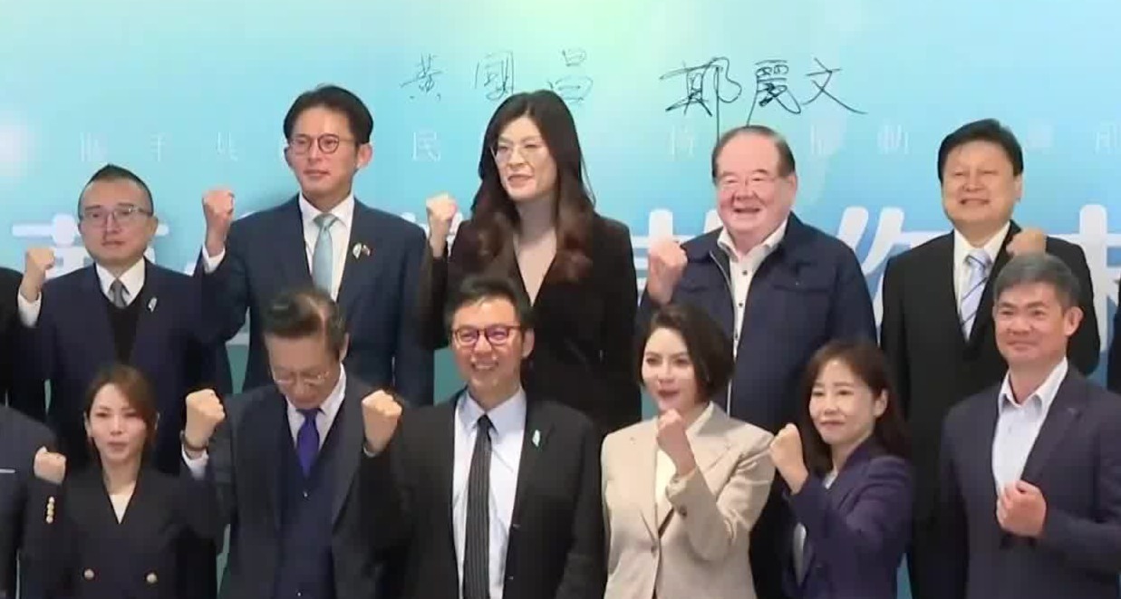 不愉快已经翻页，蓝白联手拼选举