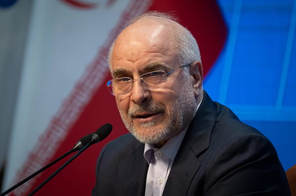 伊朗议长：特朗普两周内说击败了我们9次，太搞笑了！