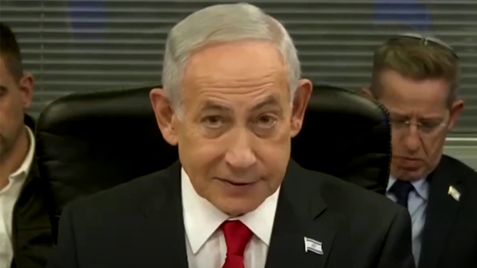 恐吓？内塔尼亚胡祝伊朗人波斯新年快乐“我们正从高空注视着你们”