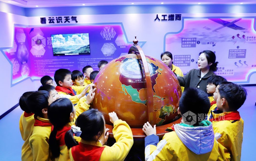 江西新余：学习气象知识 感受科技魅力（图）