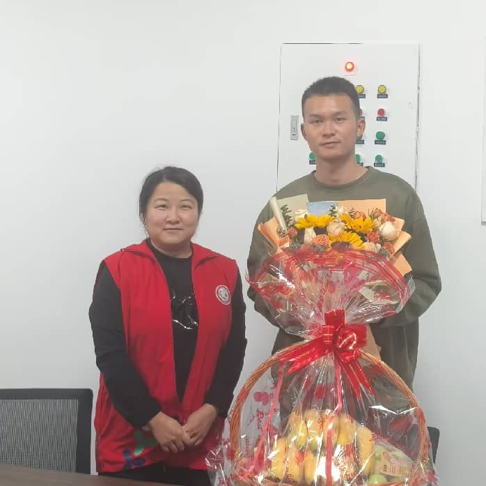 欢迎回家！固兴社区以尊崇之礼迎接退役军人荣归