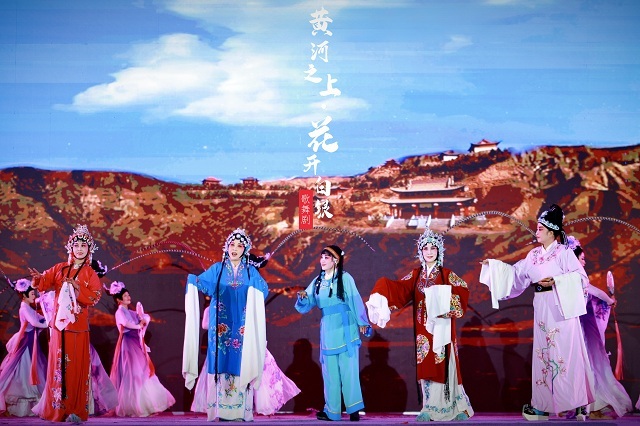 白银曲子戏《武当神钟》剧照