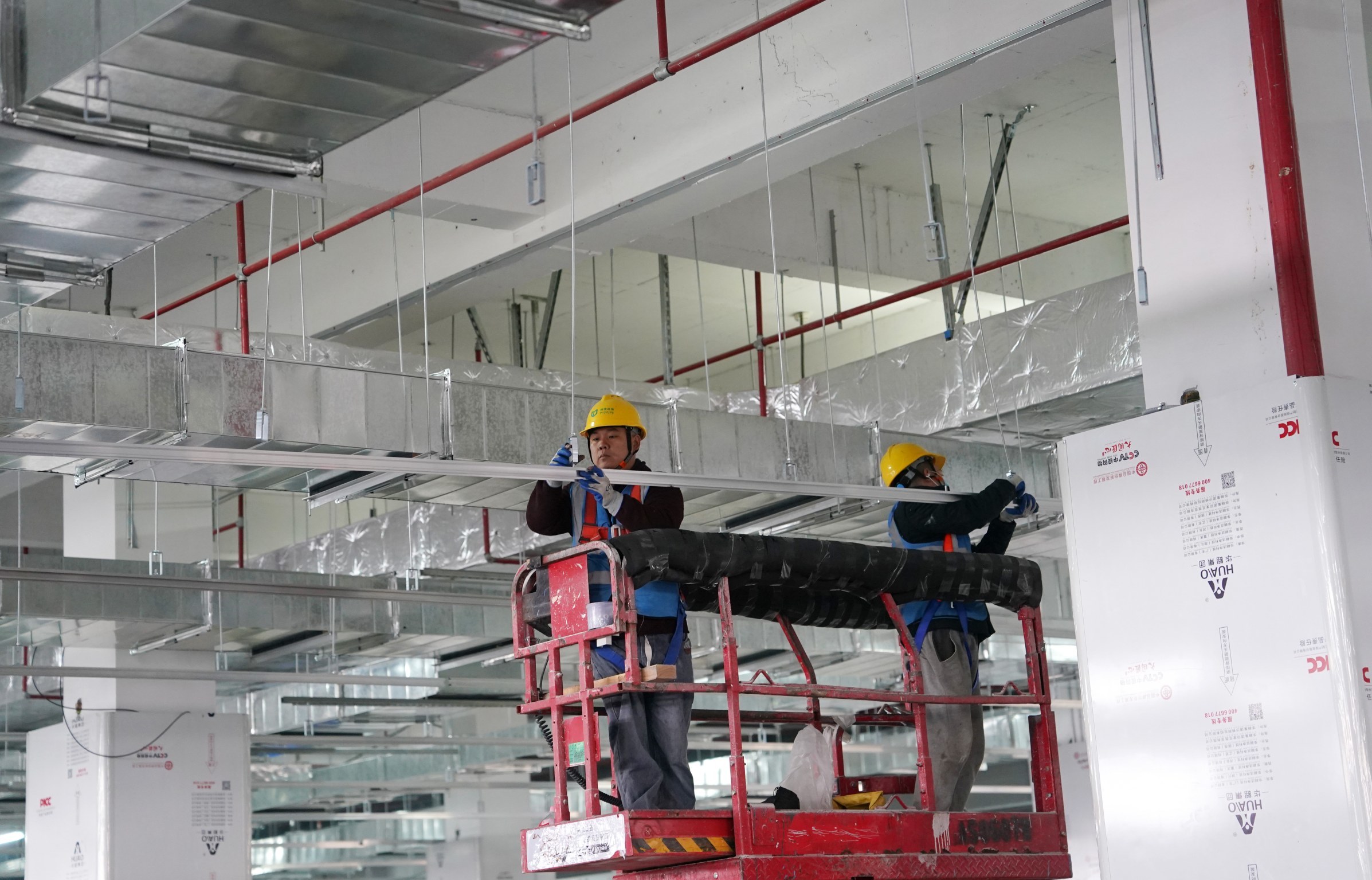 生产线忙起来，新余电子信息产业“加速跑”