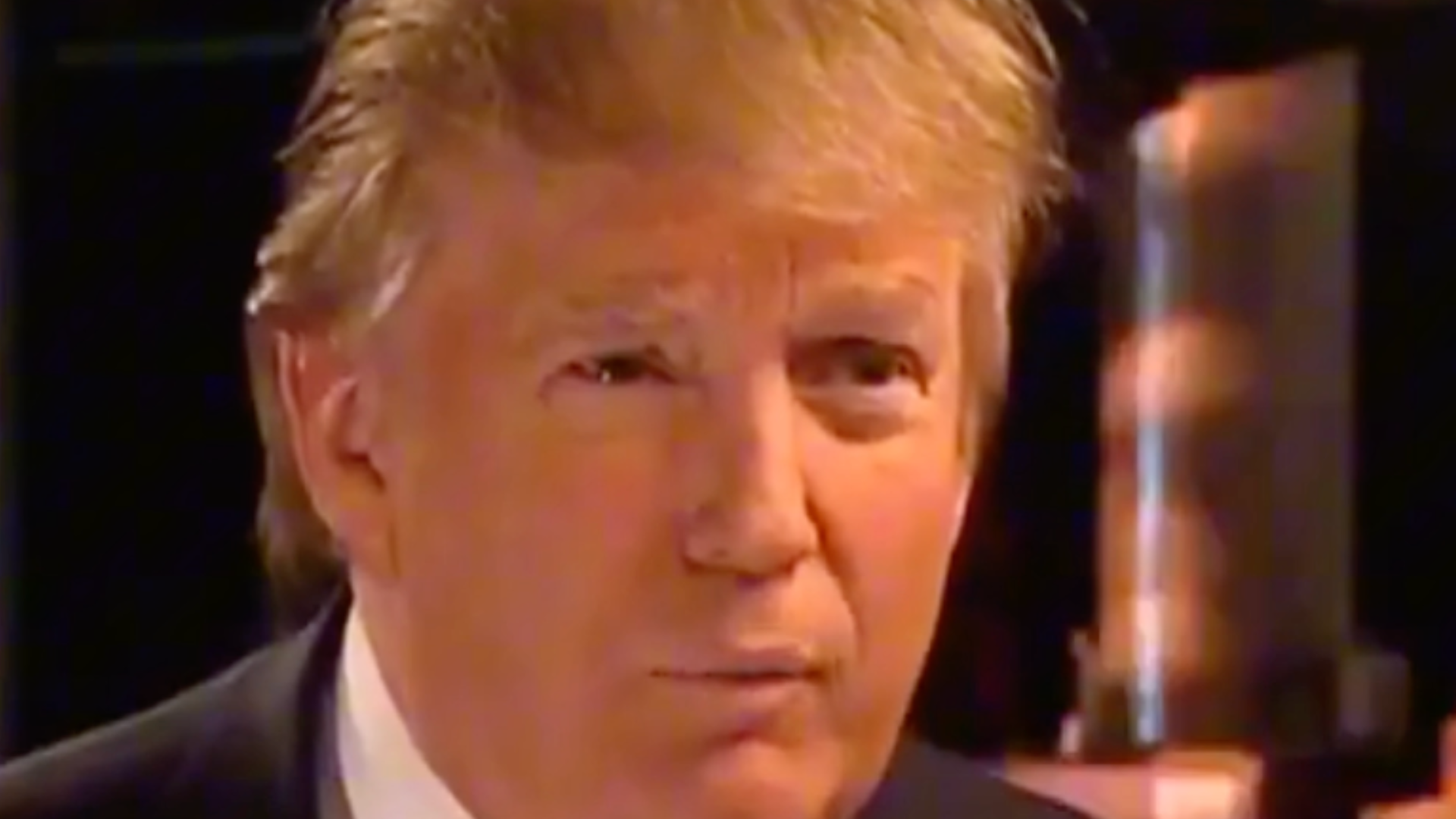 2008年的特朗普：乔治·布什“靠谎言”将美国拖入伊拉克战争，应该弹劾他