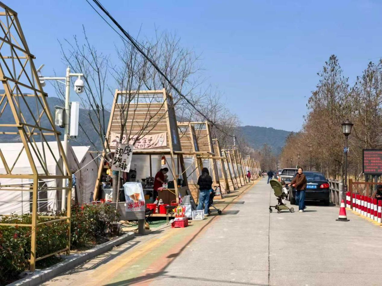 橫路村新改造的小屋。