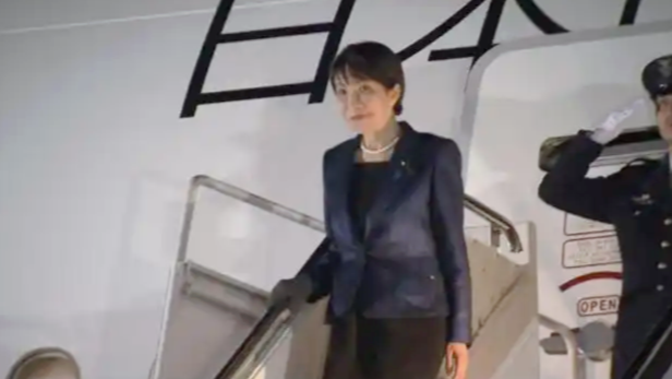 日媒称特朗普给高市早苗罕见“双宴礼遇”