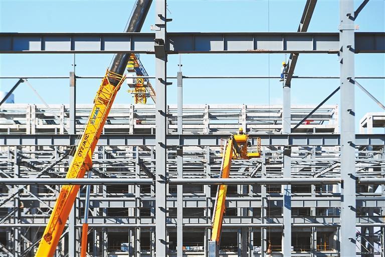 省级重大招商引资项目——甘肃宝镁西铁合金有限公司年产30万吨高品质硅铁合金项目建设现场