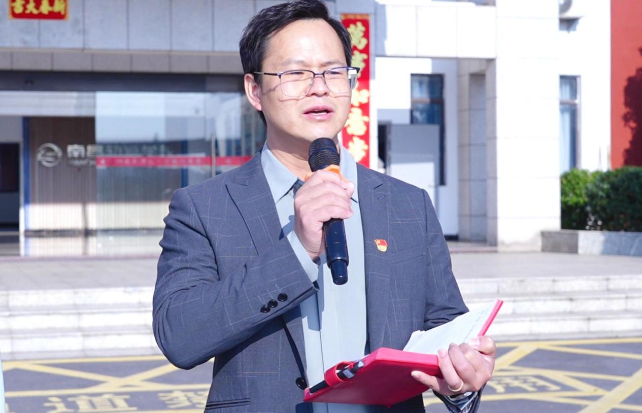 南昌向远轨道技术学校“我的八一行”红色研学活动圆满举行