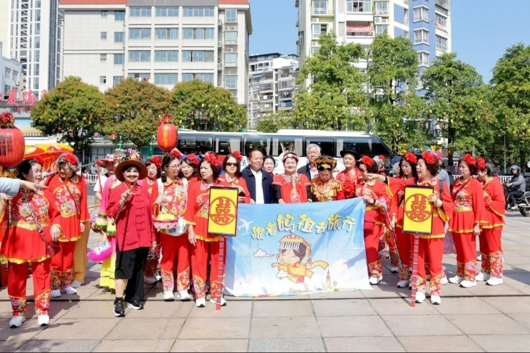 台湾中华少数民族艺术文创促进会一行参访中华妈祖文化交流协会