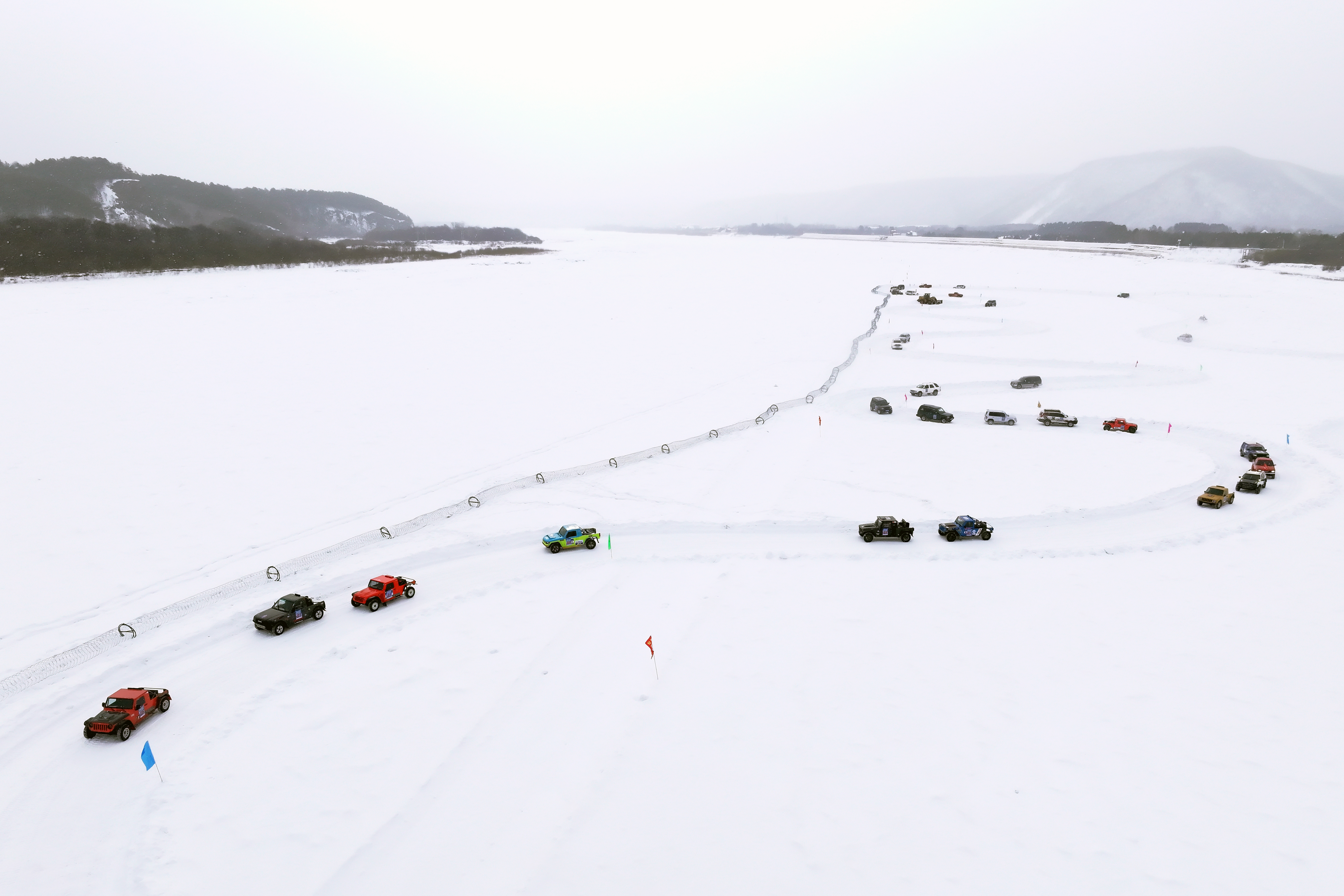 冰雪飞车