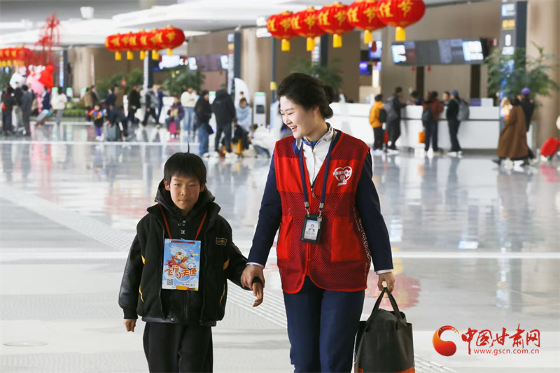 兰州中川机场提供温馨服务