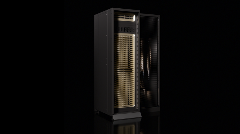 瞄准1万亿美元,黄仁勋把产品从芯片一路铺到太空