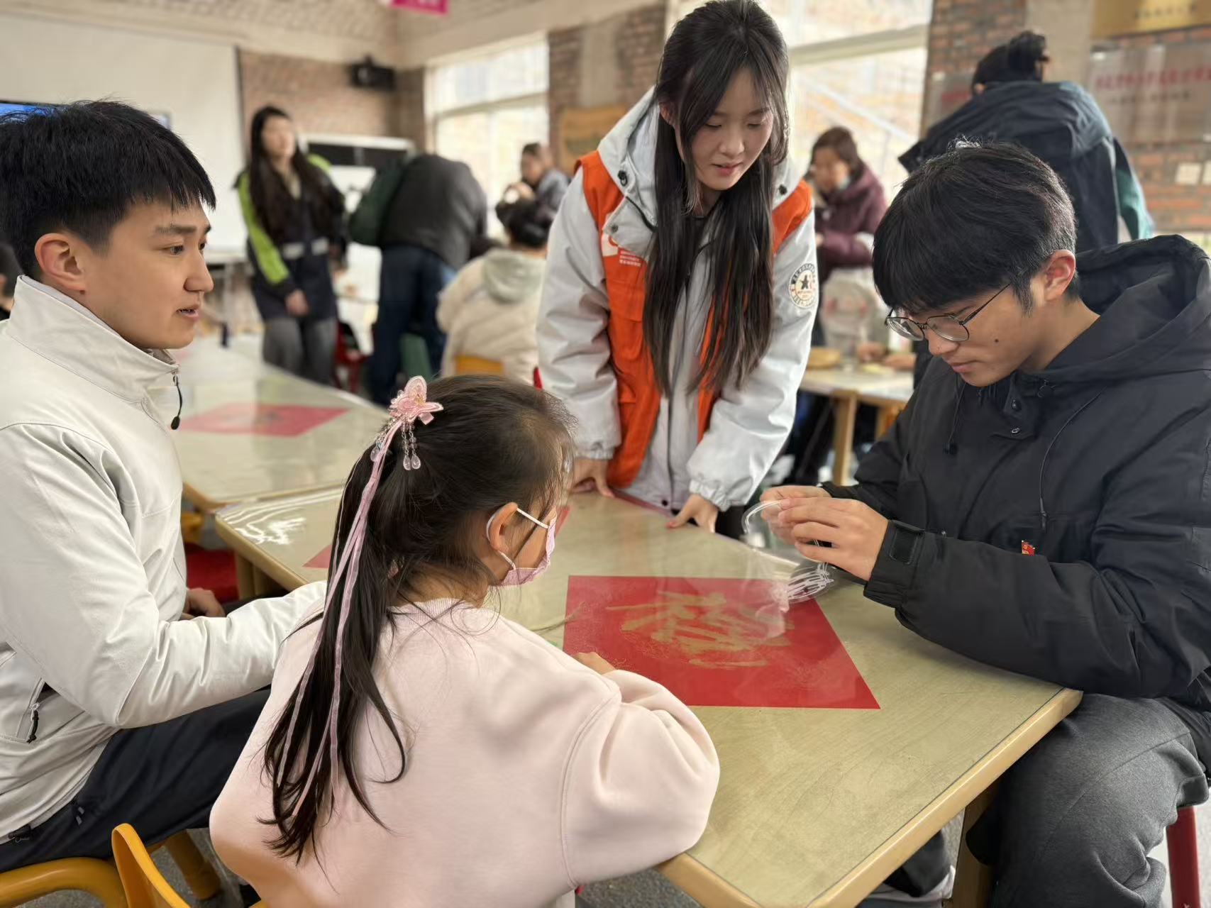 �ʹ�����ȷ���_�����ֽ���-��̽����������ѧԺ��ľ����ѧԺ���꿪չ�����뻤�̣�ʵ�����С�־Ը����