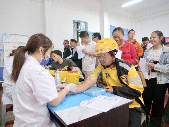 （会同县2025年为当地新就业形态劳动者提供免费体检。 通讯员 摄）