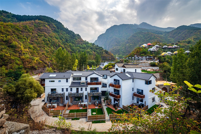 2025年6月拍摄的兴隆县雾灵山居民宿。 兴隆县委宣传部供图