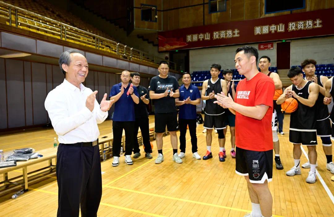 “爱拼才会赢！”郭文海调研“粤BA”中山队备战情况