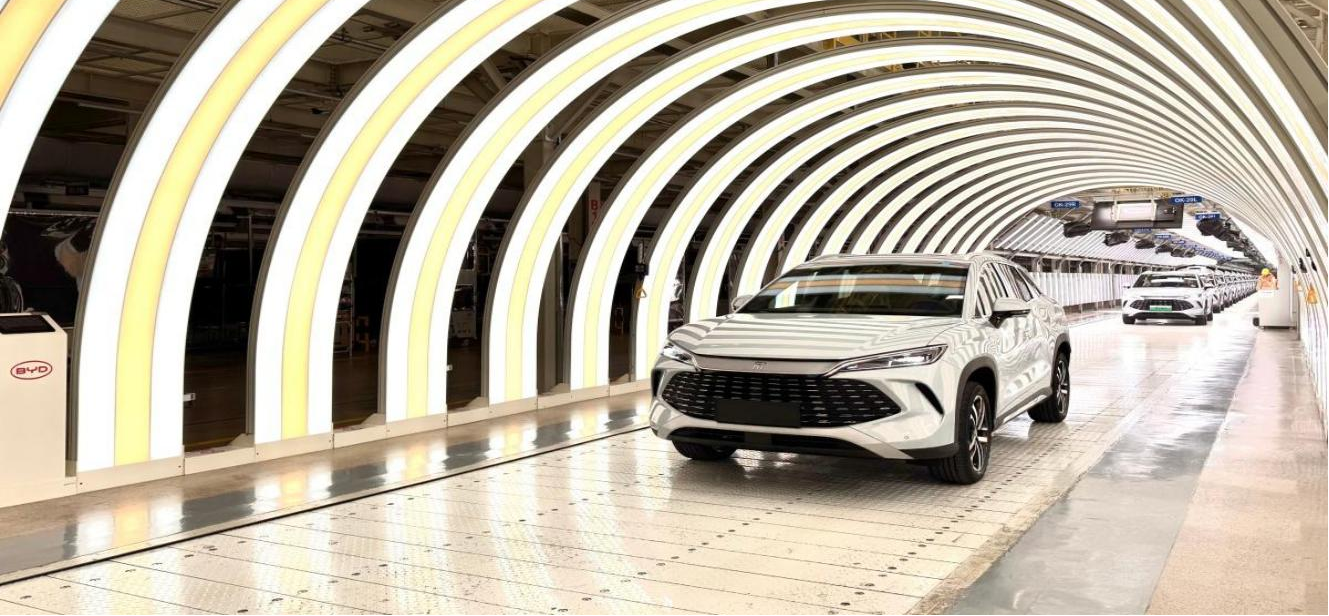 在郑州航空港，科创工业游还能这么玩？