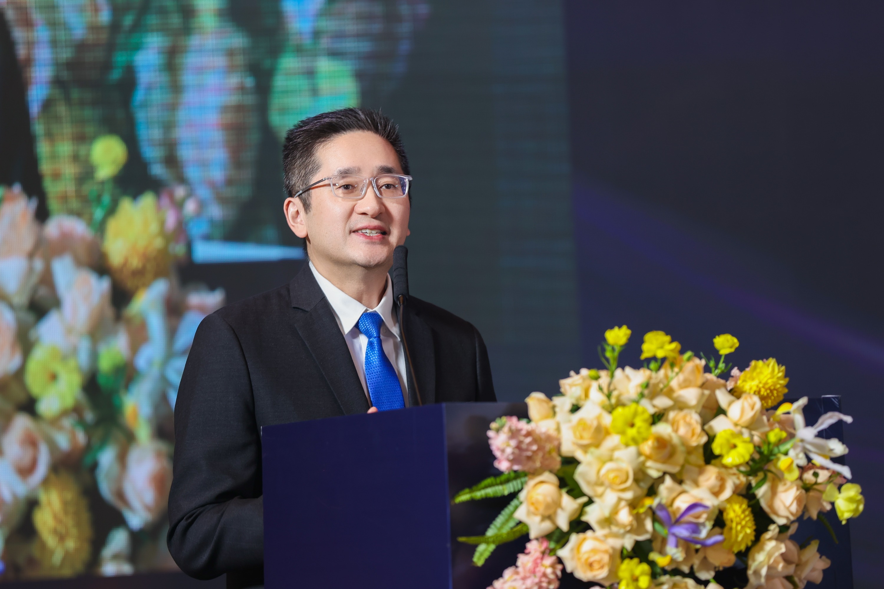 粤港澳大湾区企业家联盟暨深圳市前海香港商会庆典隆重举办