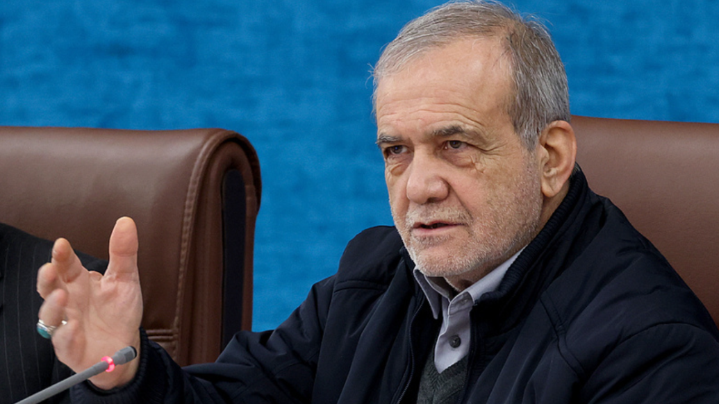 伊朗总统复兴特朗普威迫：将在战场上顽强抵御