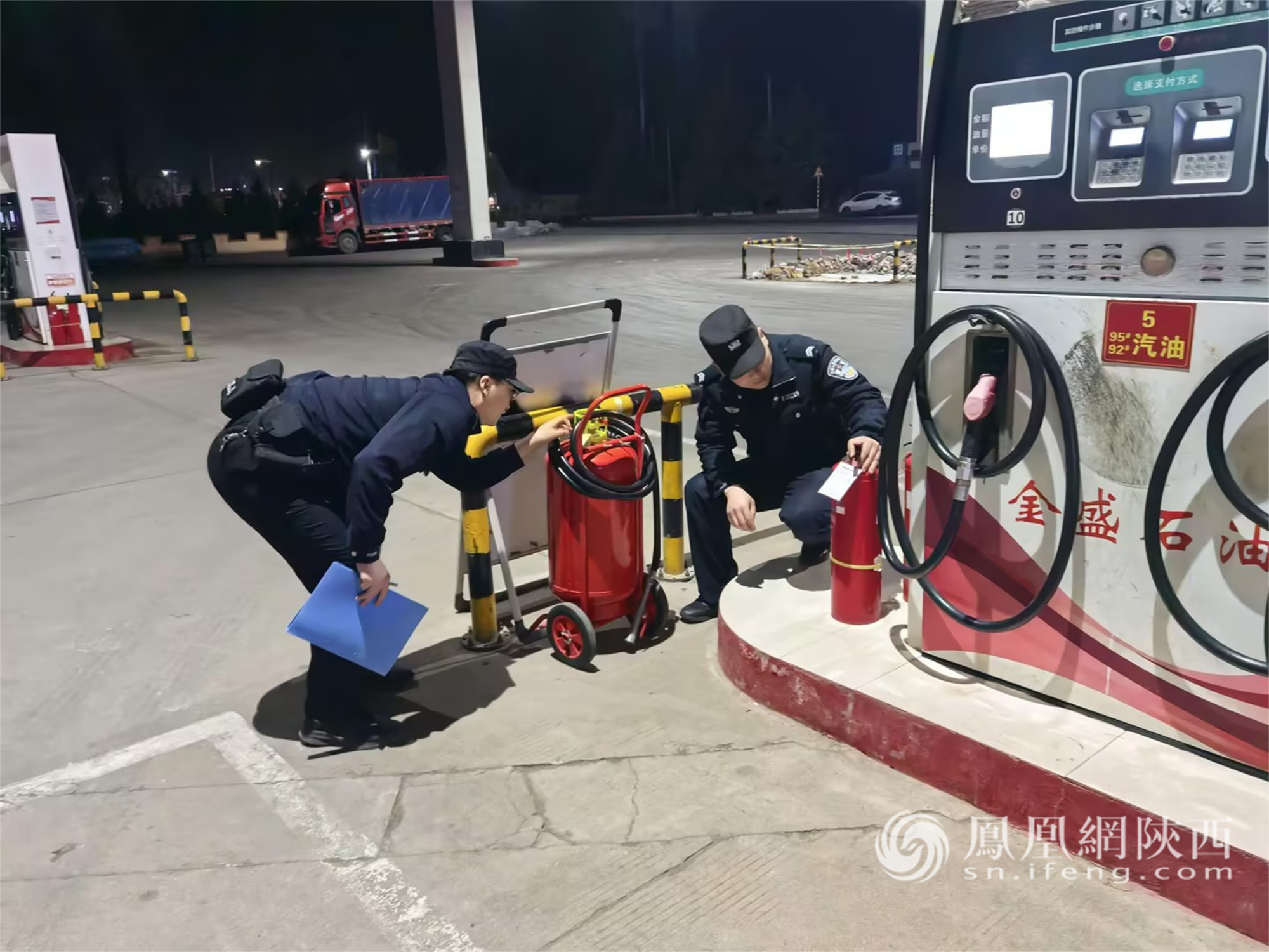 眉县公安局开展"百日行动"集中统一清查行动  重拳整治社会治安隐患