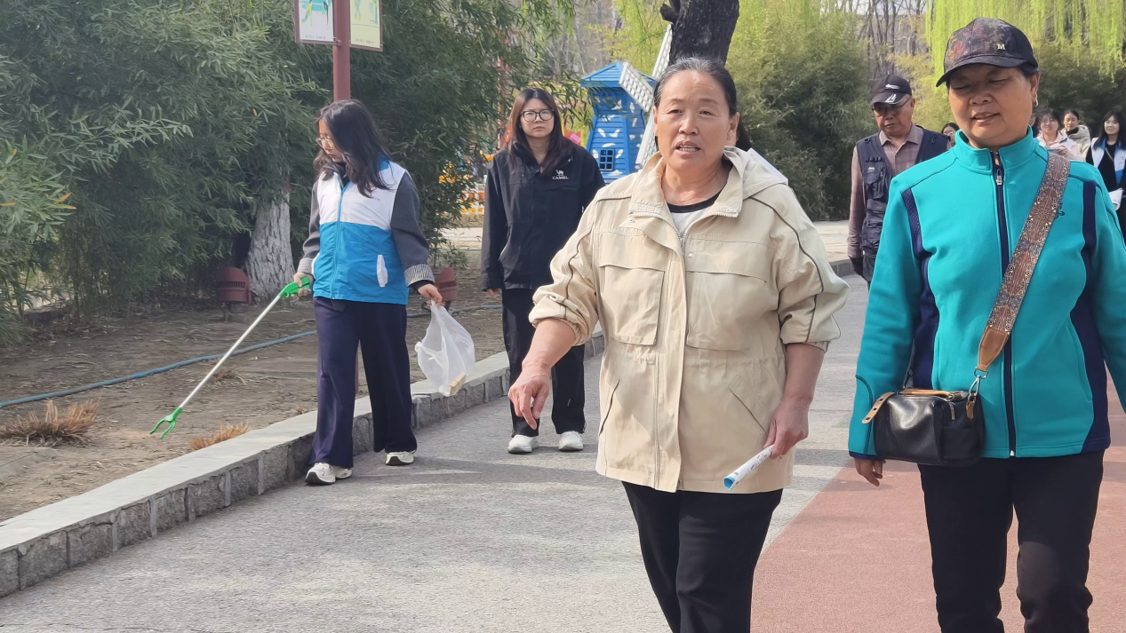 保定：志愿携手主题宣传，推动垃圾分类“好风尚”变为“好习惯”