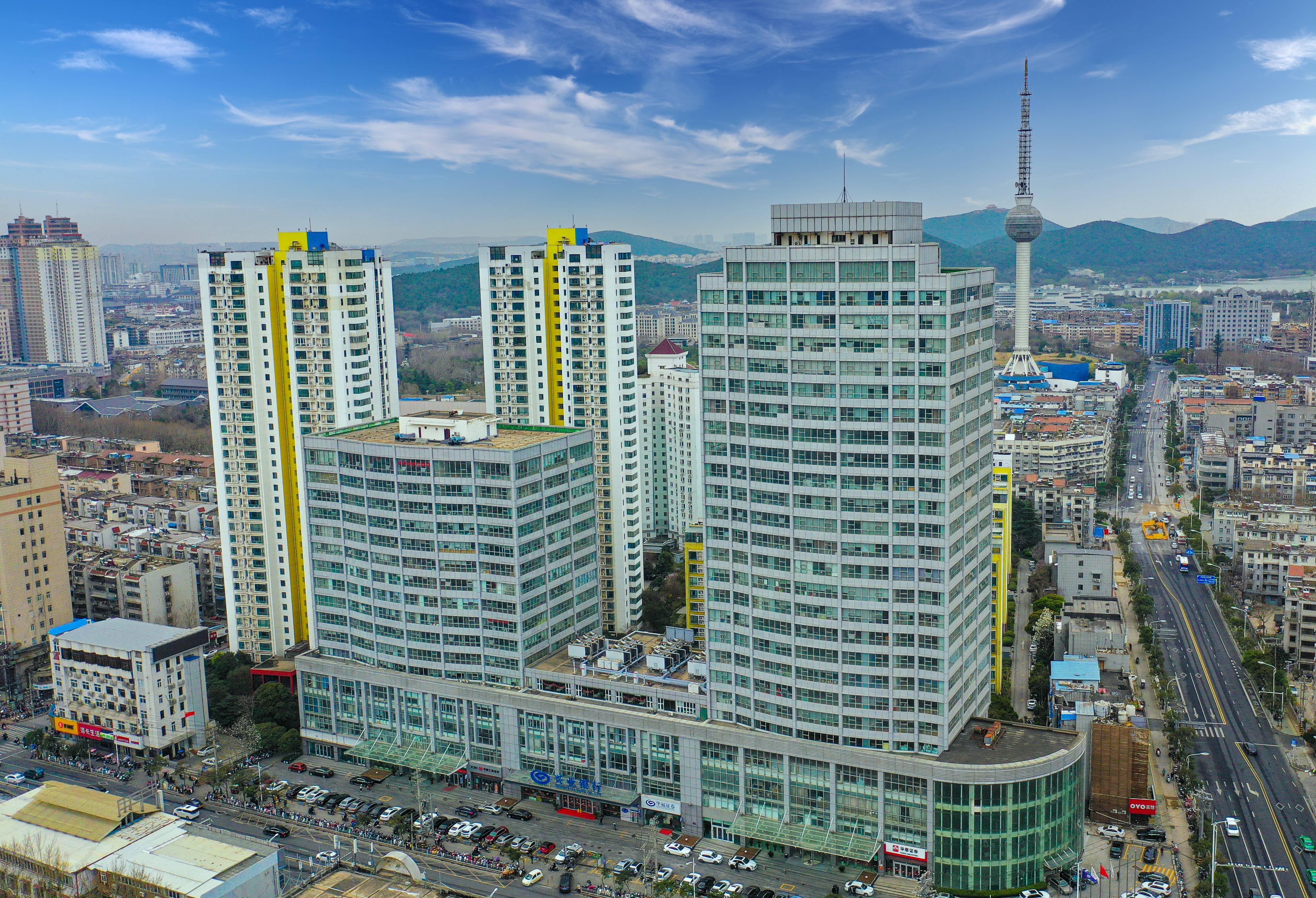 徐州泉山：激活楼宇经济 打造服务业“垂直引擎”