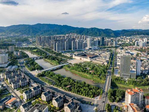 龙南城区航拍图