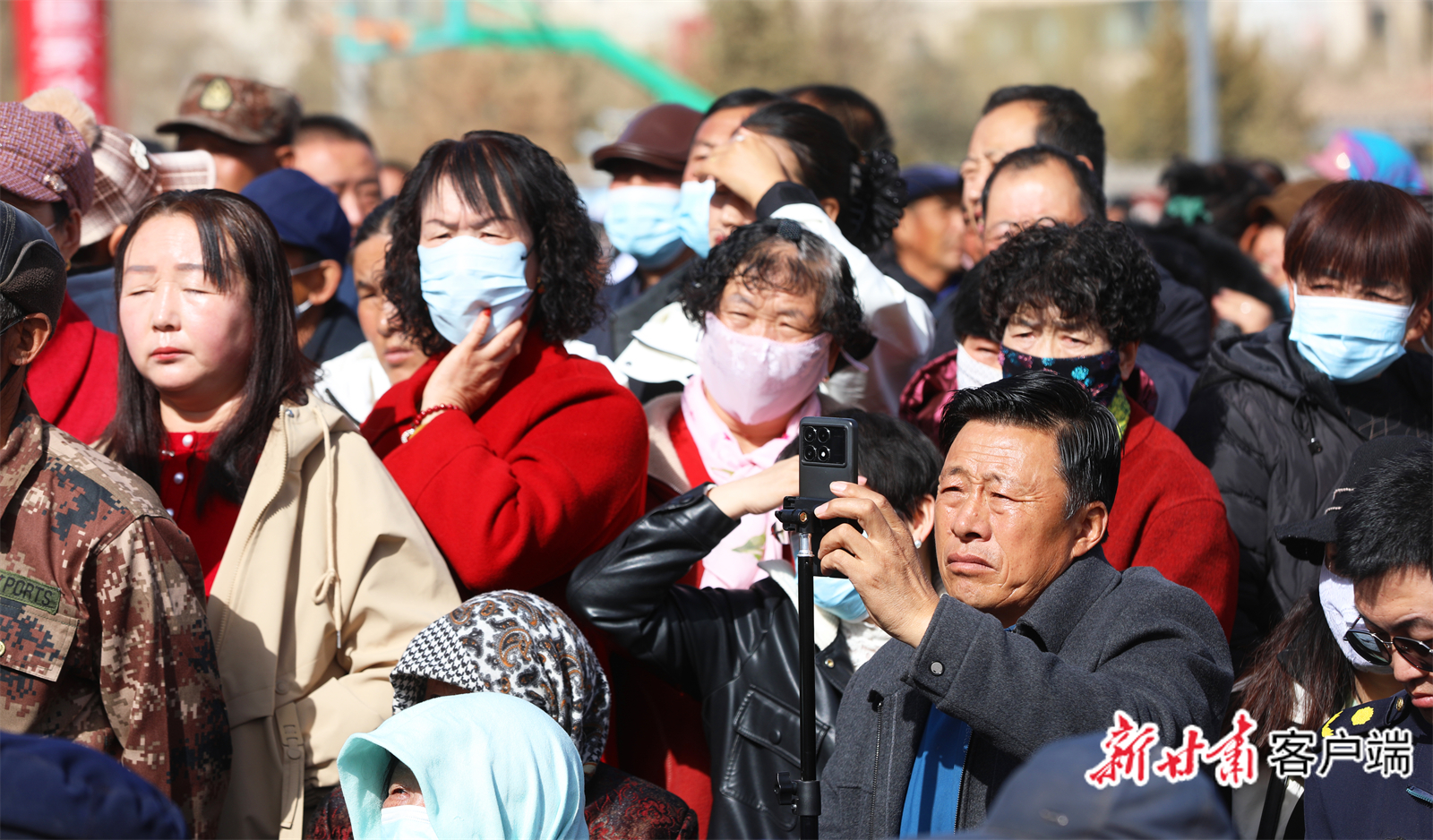 各功能区域分工明确、亮点纷呈，吸引了周边群众纷纷驻足参与、打卡体验。